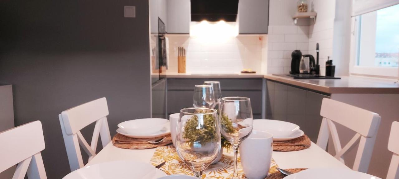 White Velvet Apartment Gorzow Wielkopolski Luaran gambar