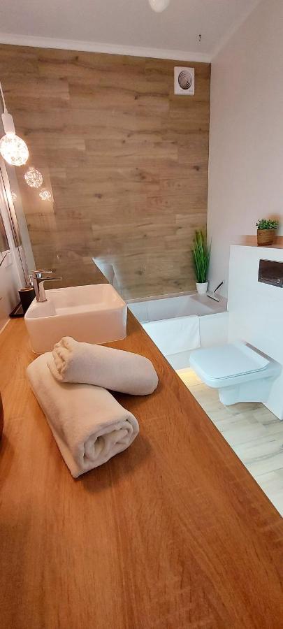 White Velvet Apartment Gorzow Wielkopolski Luaran gambar